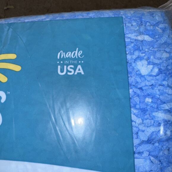 Full Cheeks Paper Bedding Unscented Low Dust Ultra Absorbent 56 Liters Odor Cont - Picture 6 of 9